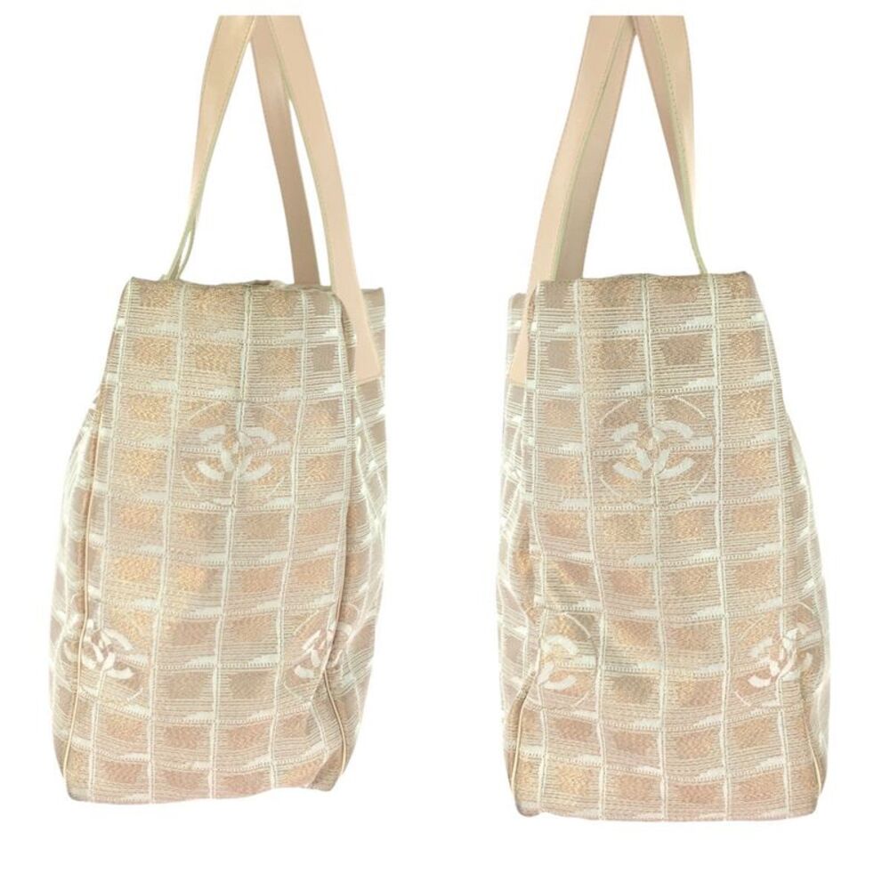 Chanel Vintage Nylon/Leather Tote Bag - Picture 9 of 10